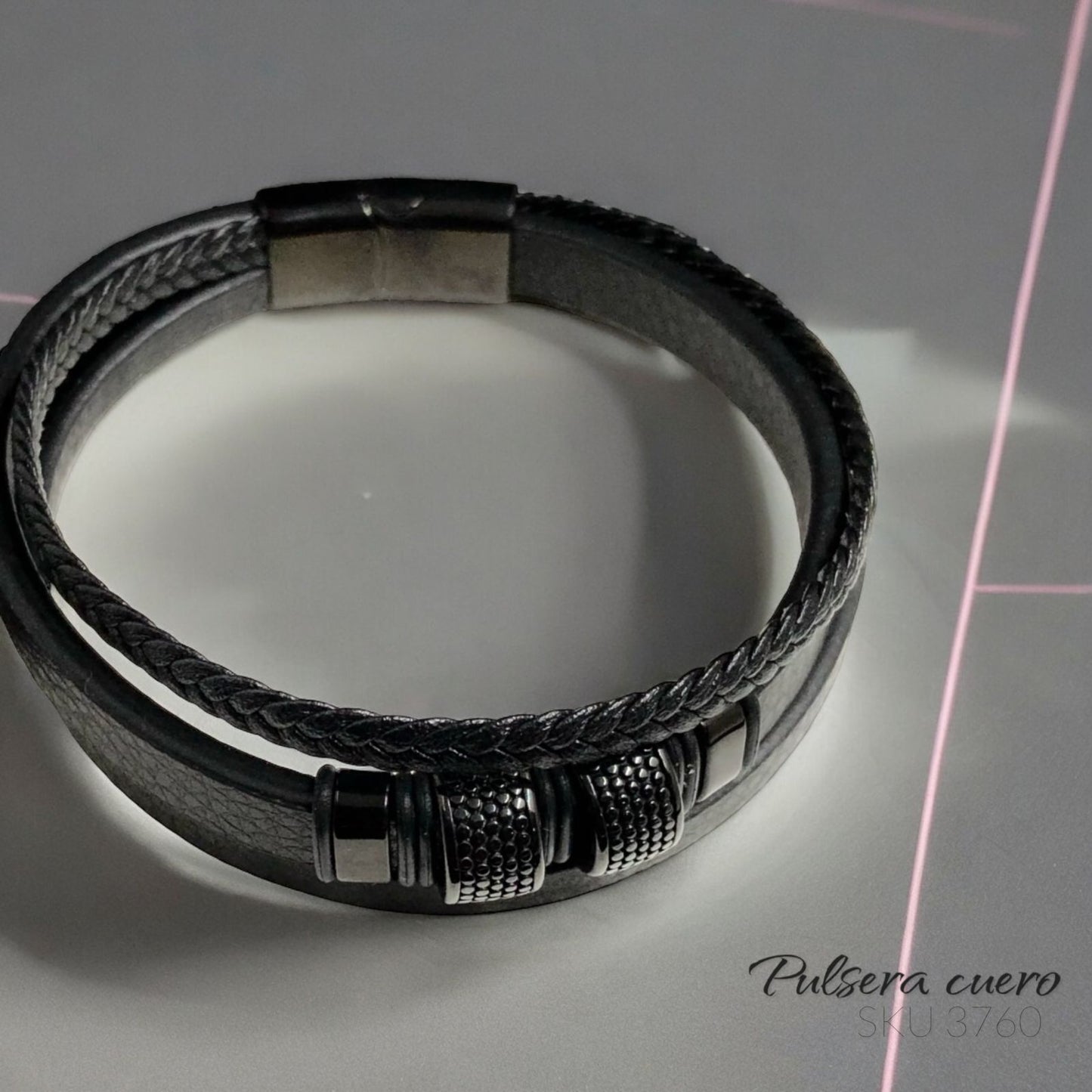 Pulsera cuero y broche de acero inoxidable
