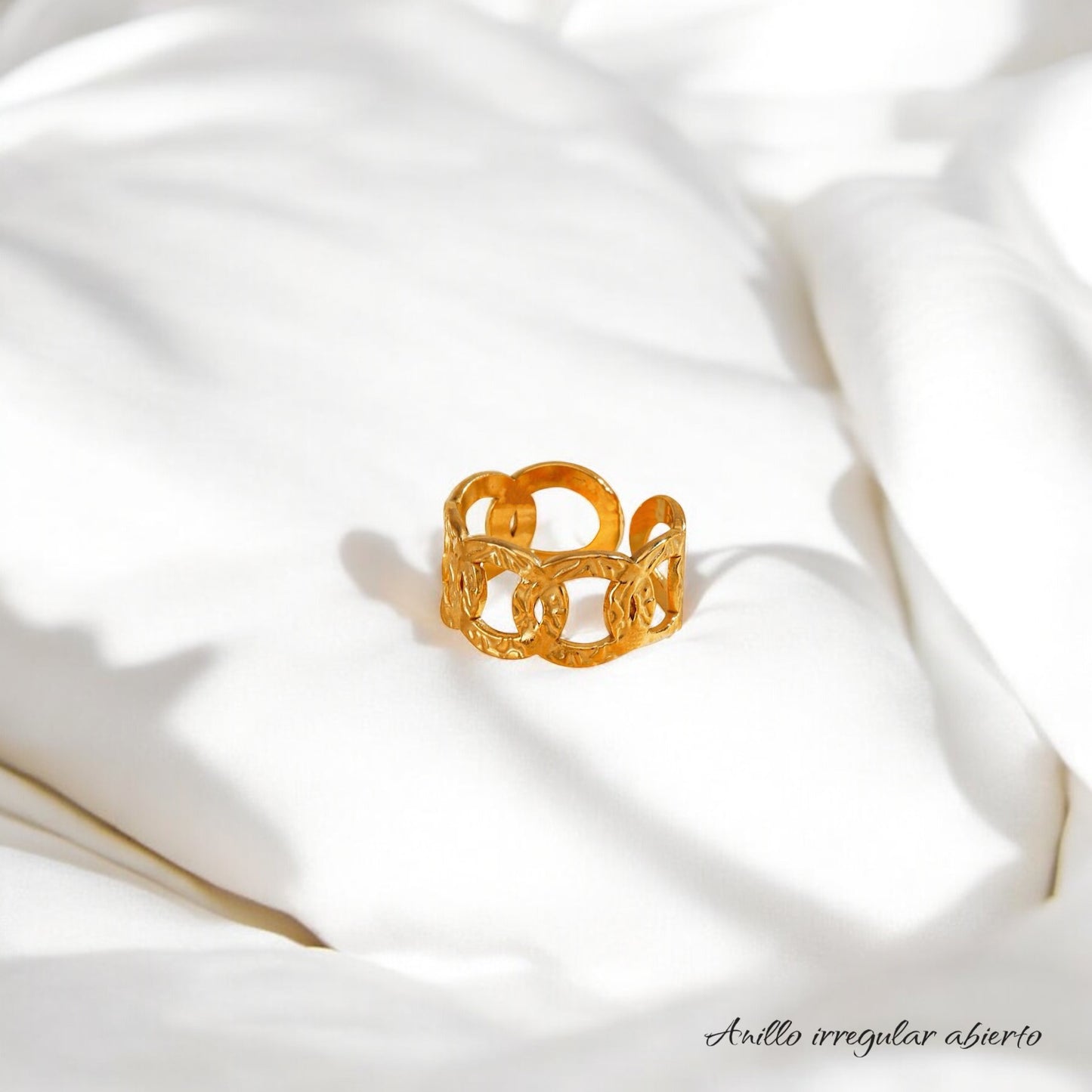 Anillo irregular abierto