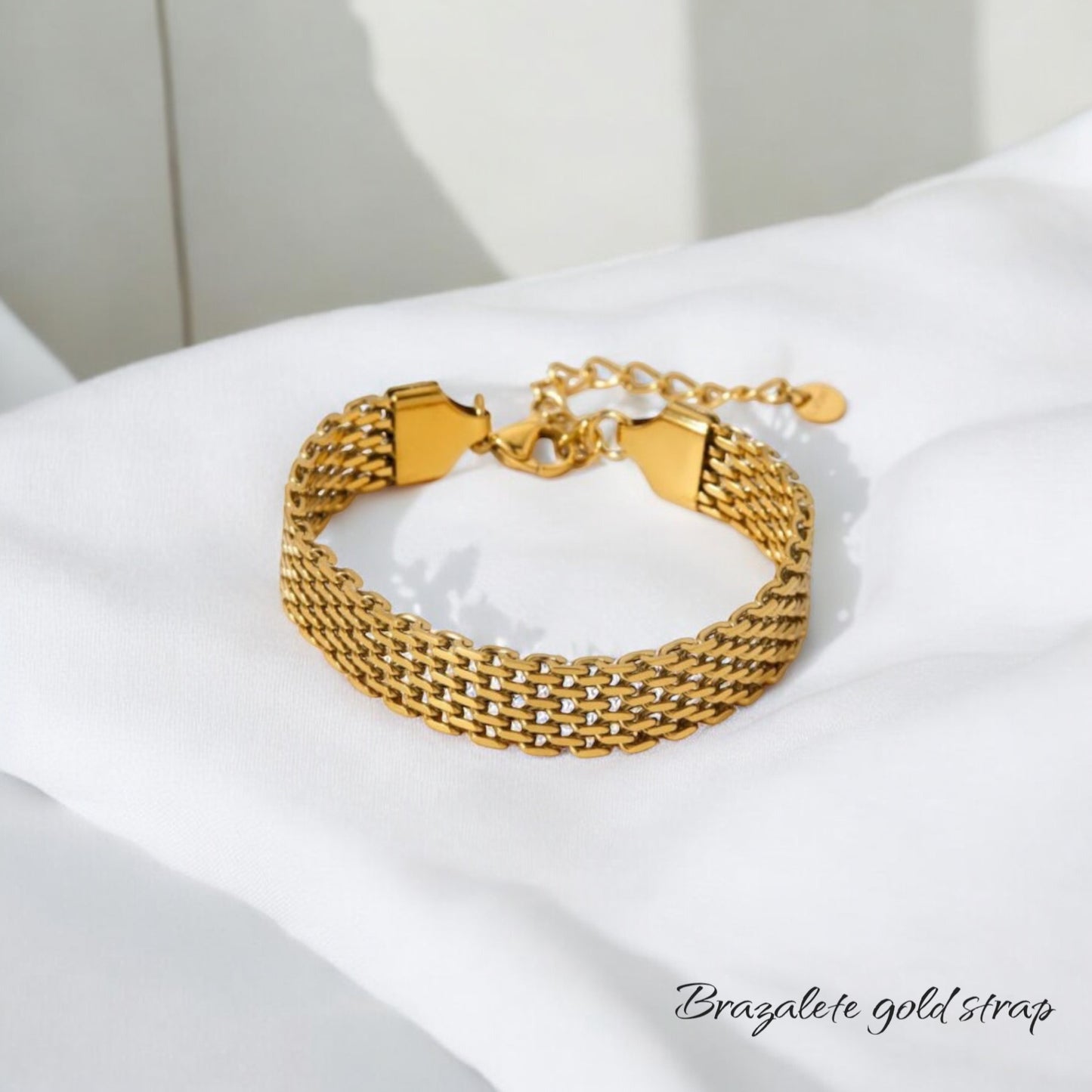 Brazalete gold strap